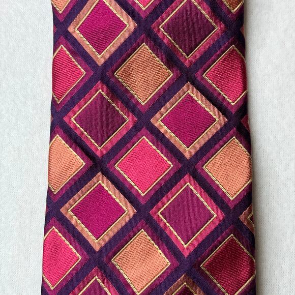 TED BAKER London Mens 100% Silk 60”x3”  Necktie Designer EUC Pinks/Coral Tie - Picture 2 of 6
